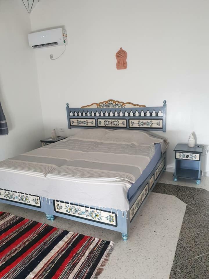 Dar Mamina Bed & Breakfast Sidi ash Shammakh Luaran gambar