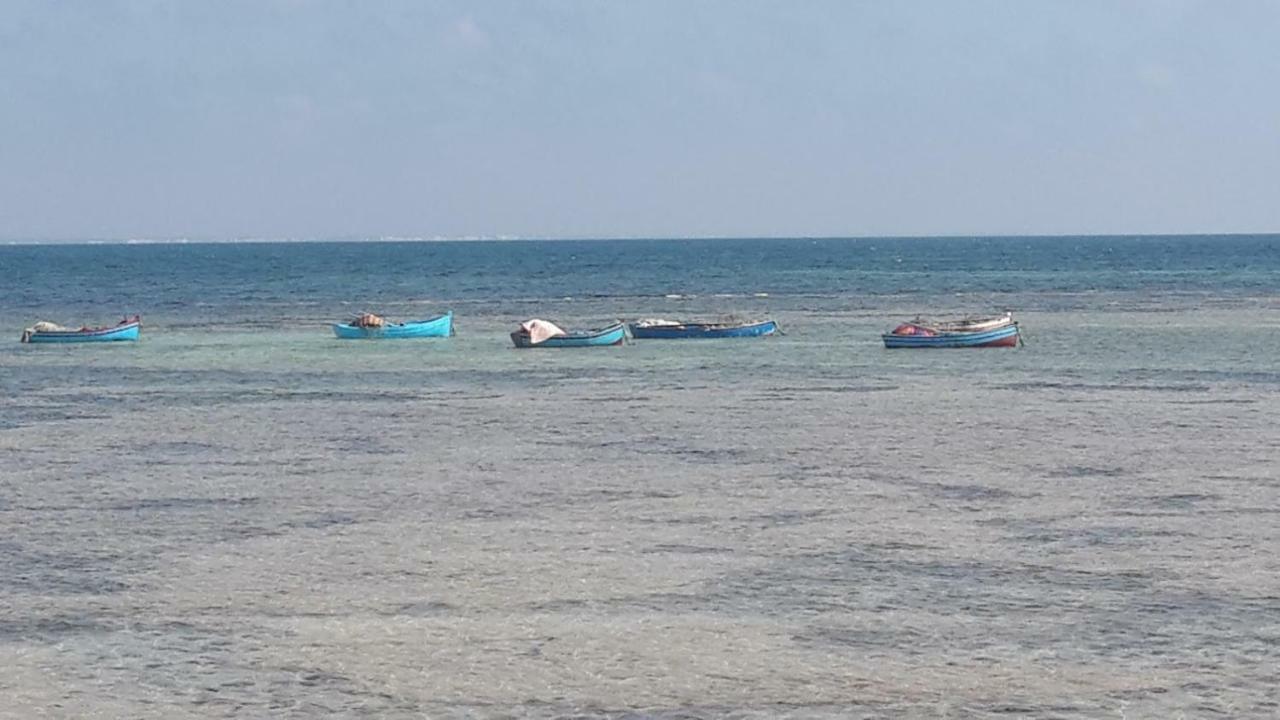 Dar Mamina Bed & Breakfast Sidi ash Shammakh Luaran gambar