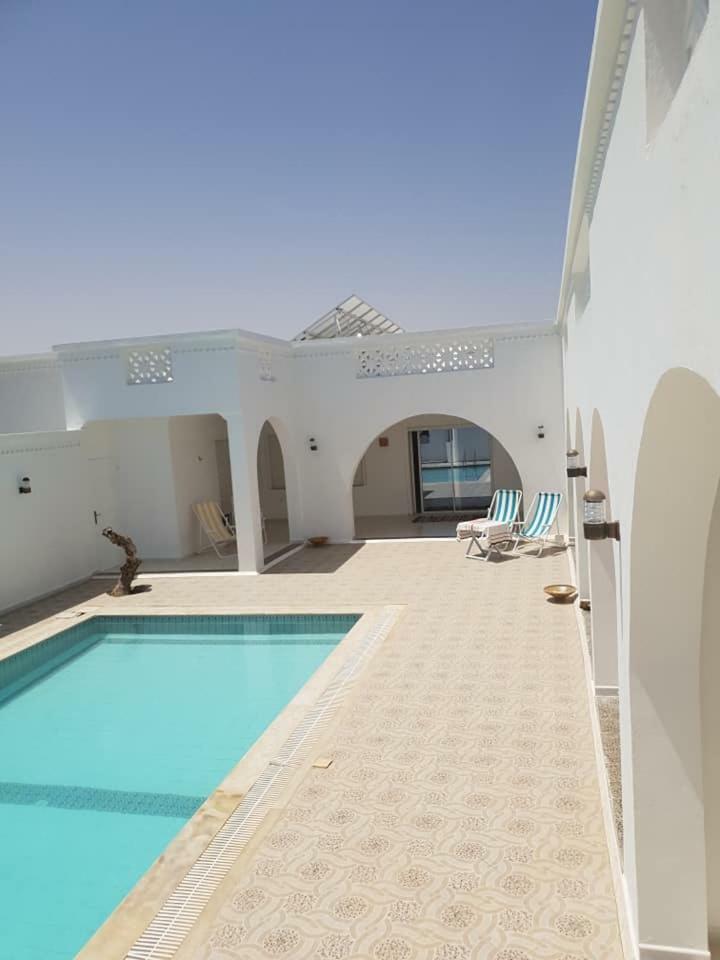 Dar Mamina Bed & Breakfast Sidi ash Shammakh Luaran gambar
