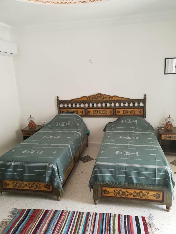 Dar Mamina Bed & Breakfast Sidi ash Shammakh Luaran gambar