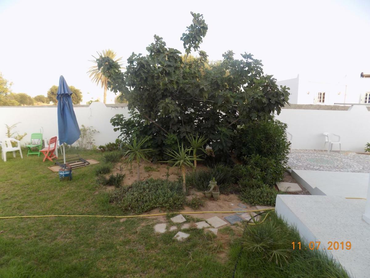 Dar Mamina Bed & Breakfast Sidi ash Shammakh Luaran gambar